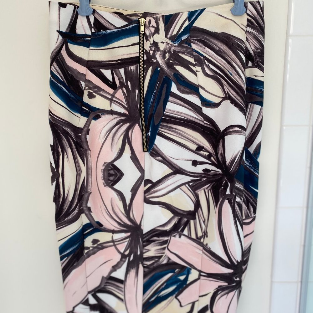 NWOT H&M floral pencil skirt